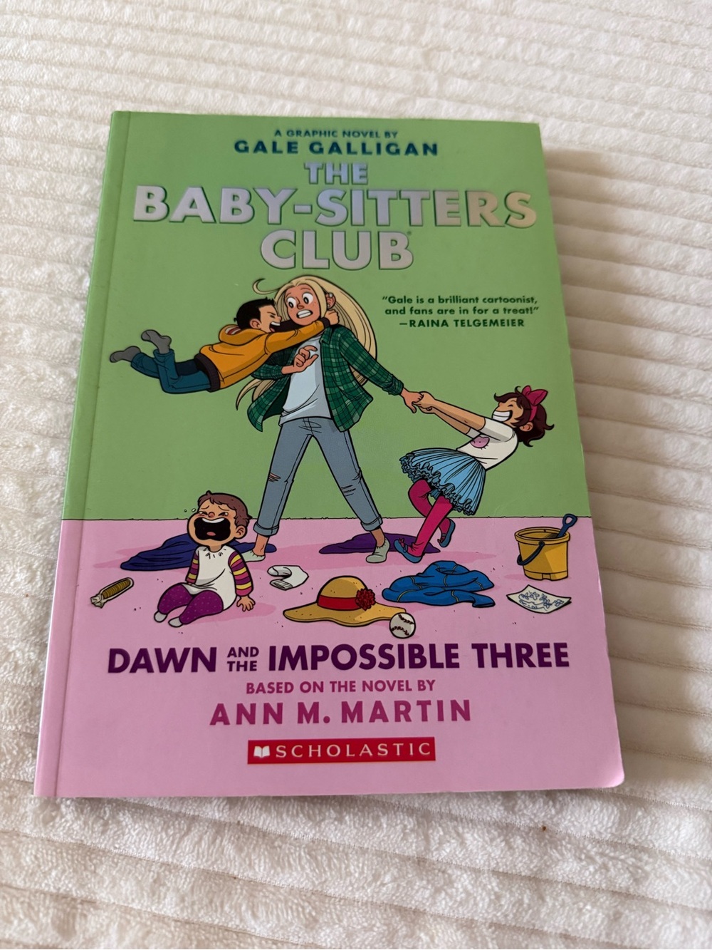 Scholastic The Baby-Sitters Club Graphic Novel - Green and Pink Cover